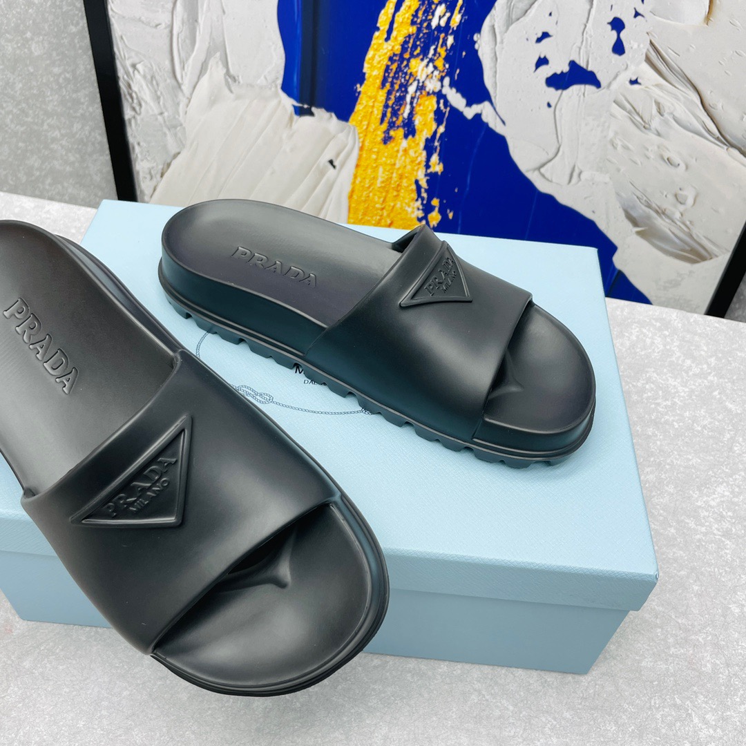 Prada Rubber Slippers Size 35-45 Black/White