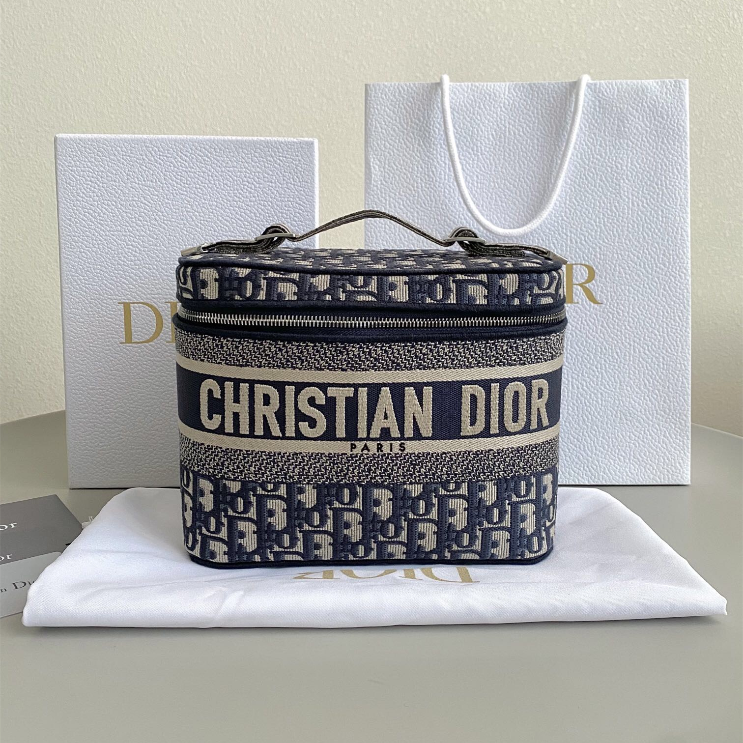 Dior Oblique Women Shoulder Bags Size 23.5*14*18.5cm