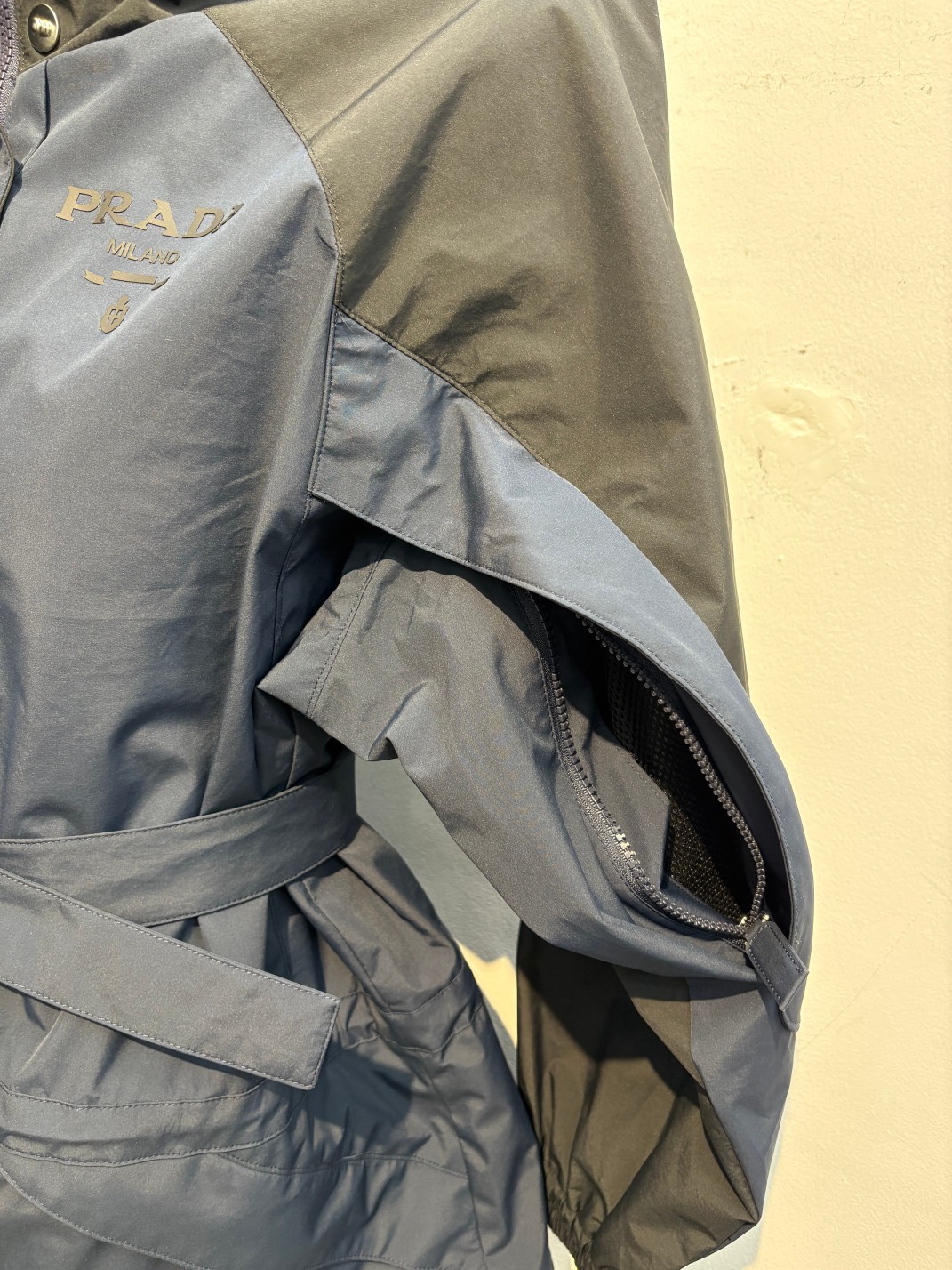 Prada 2025fw New Women Jacket Size S-L