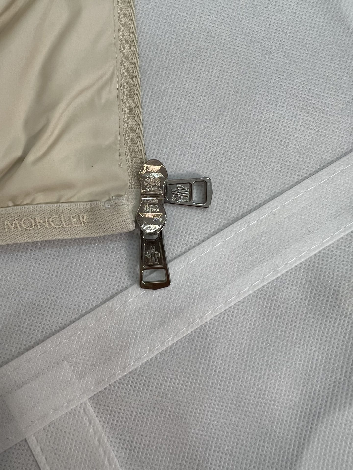 Moncler Contrin Winter Vest Size 1-5