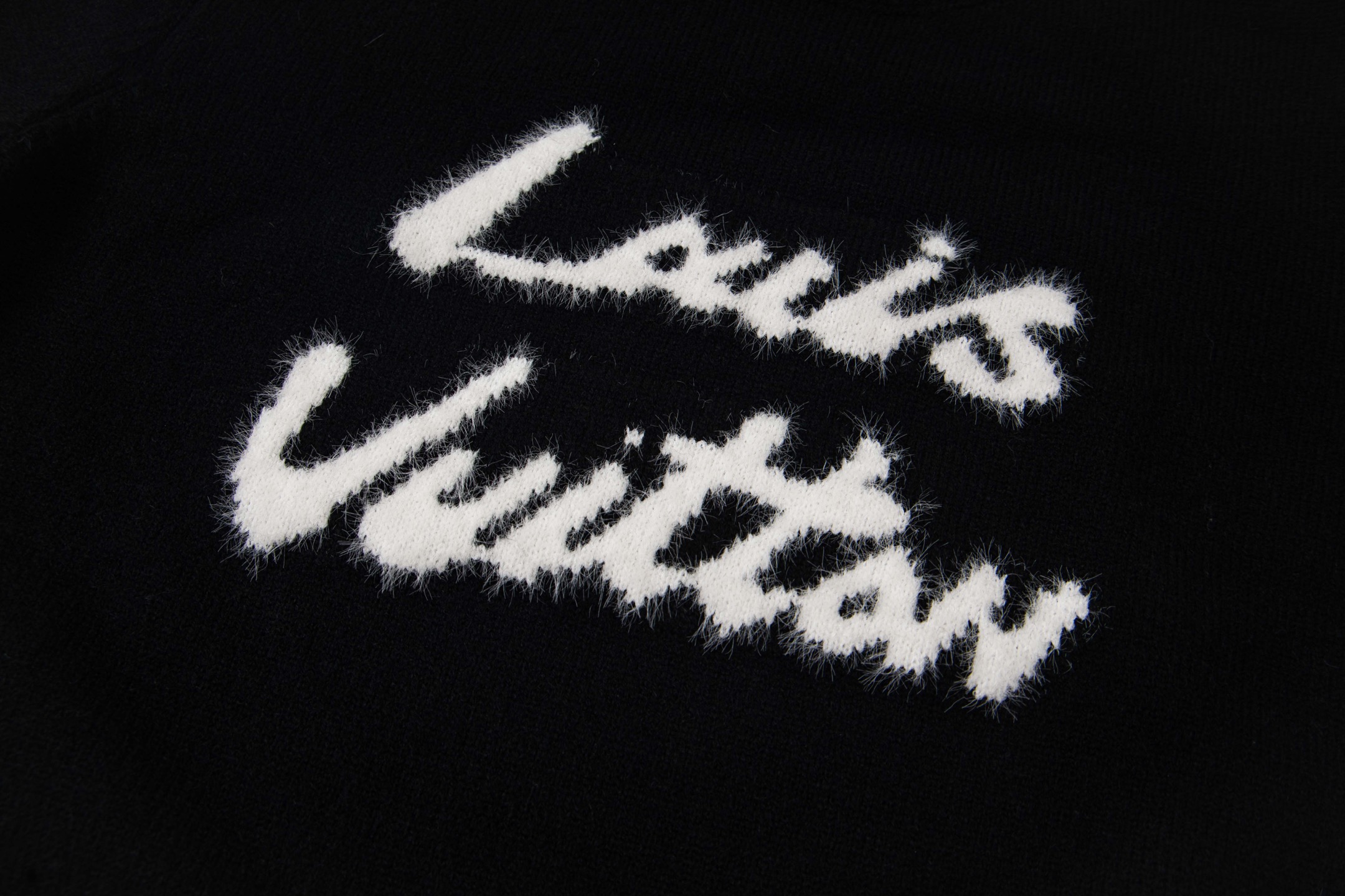 Louis Vuitton Unisex Sweatshirt Size S-XL