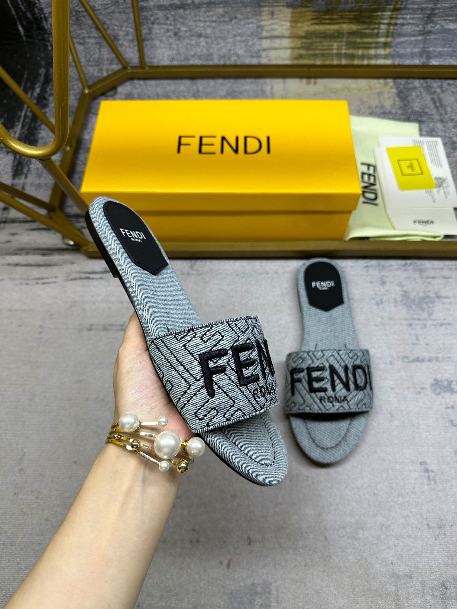 Fendi Slippers Size 36-42
