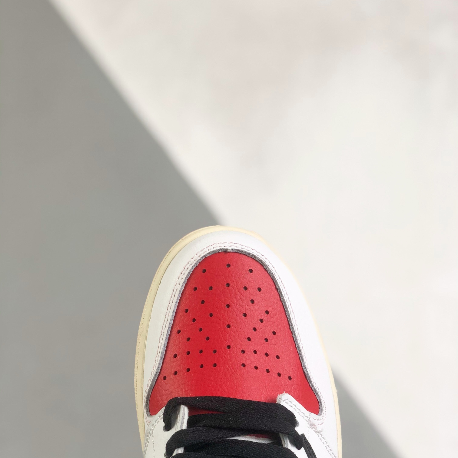 Nike Air Jordan 1 x Travis Scott High Top Sneaker Shoes Gr. 36-46