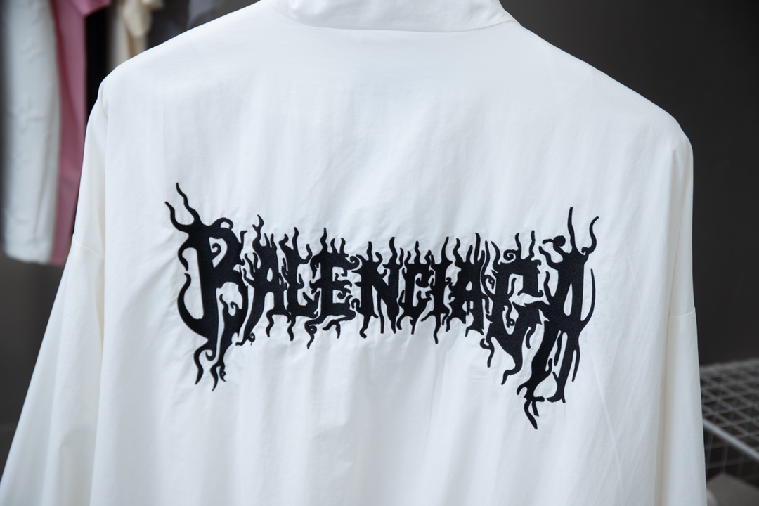 Balenciaga Waterproof jacket Size S-XL