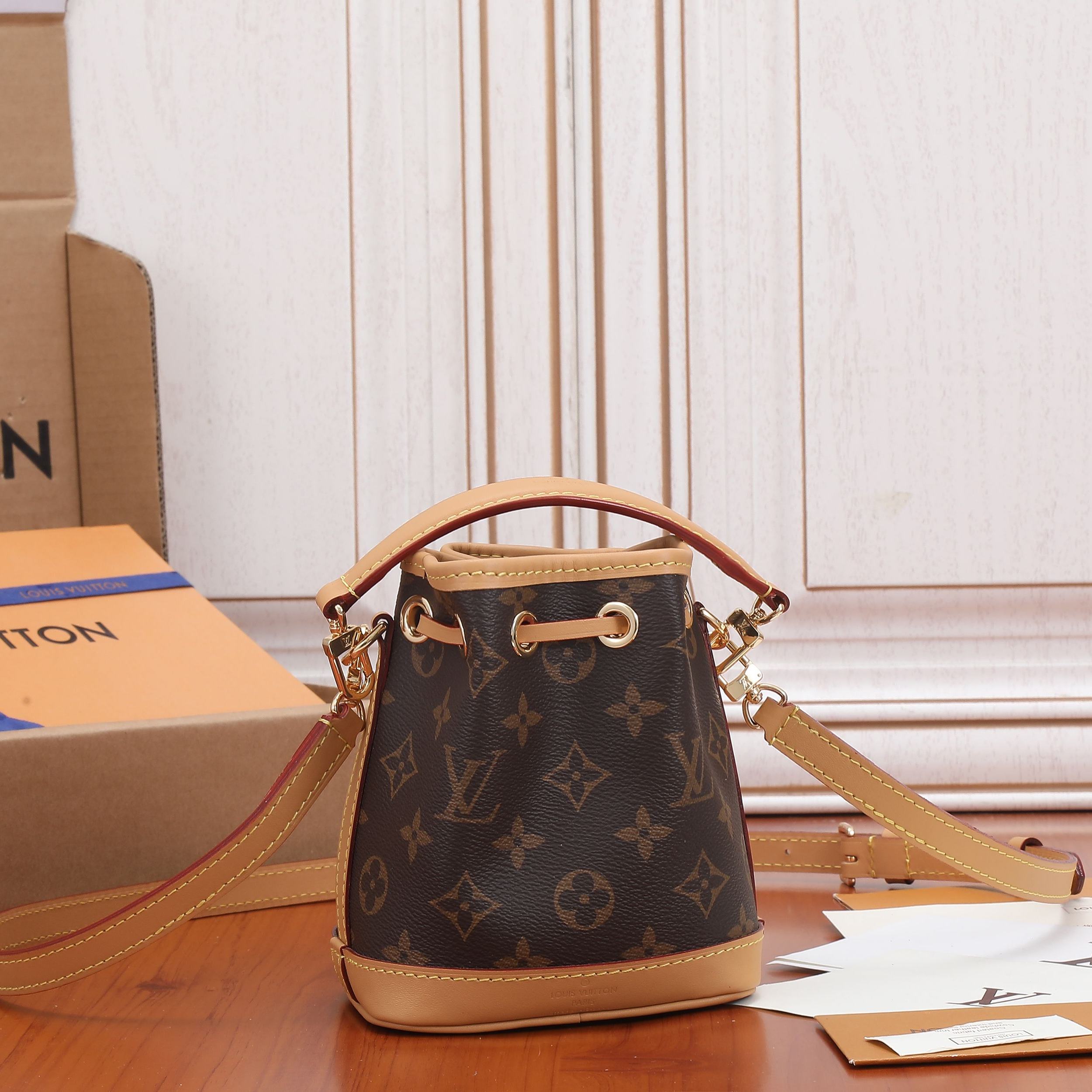 Louis Vuitton M46099 Bagatelle Women Bags Size 22*14*9cm