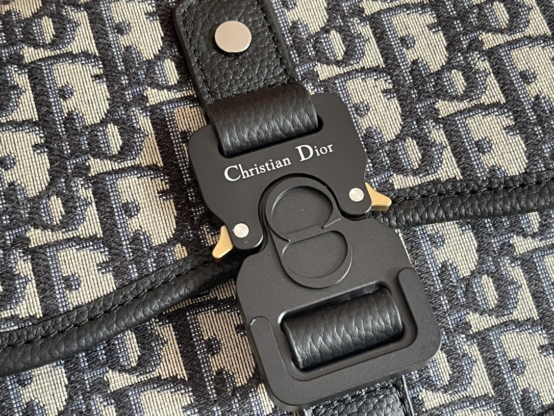 Dior 2022SS Gallop Men Shoulder Bags 20.5*16*5cm