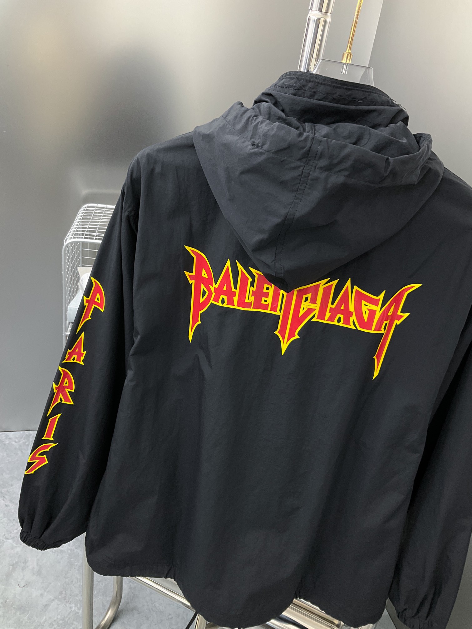 Balenciaga New Jacket Size S-XL