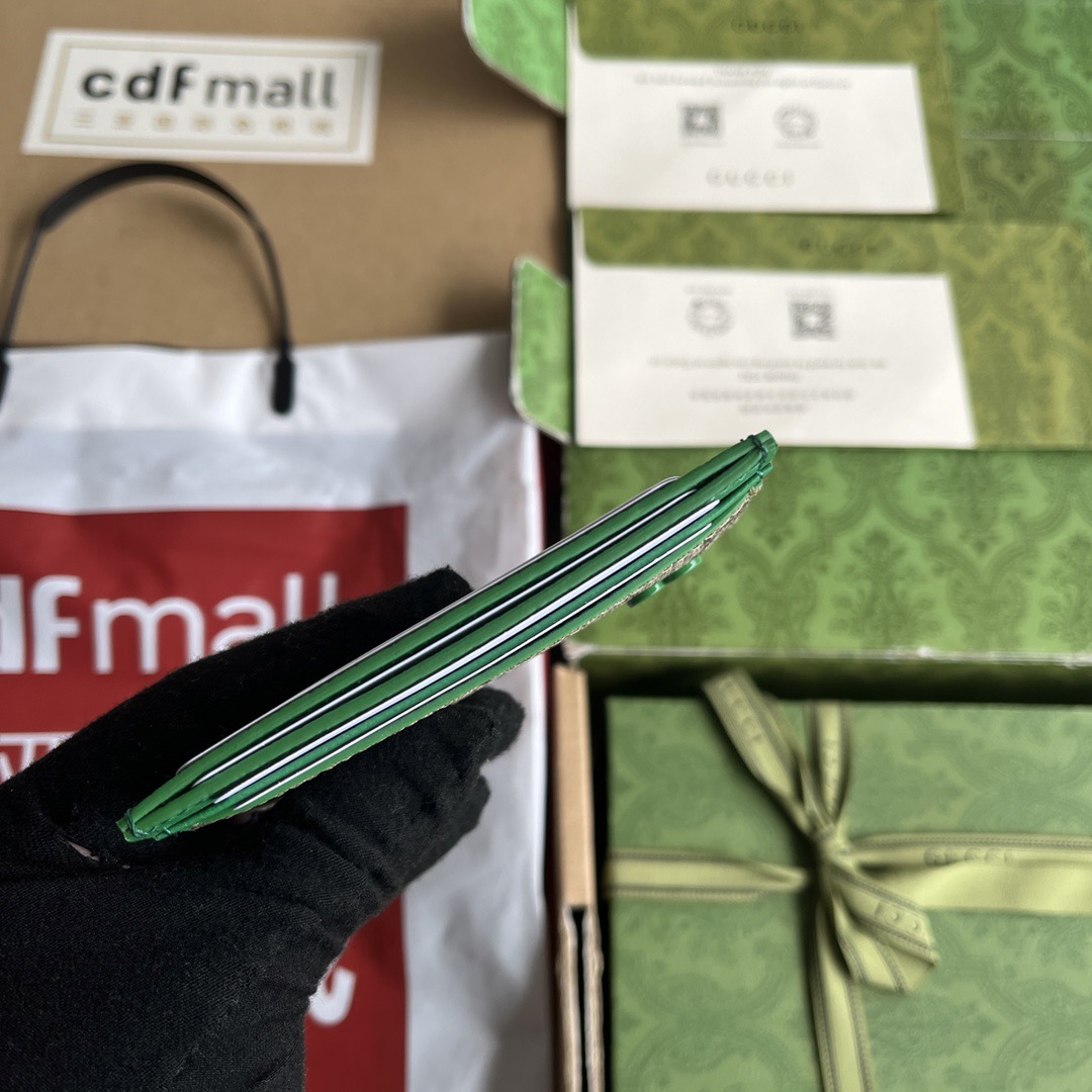 Gucci Kartenetui Mit GG Detail Size 11*7cm