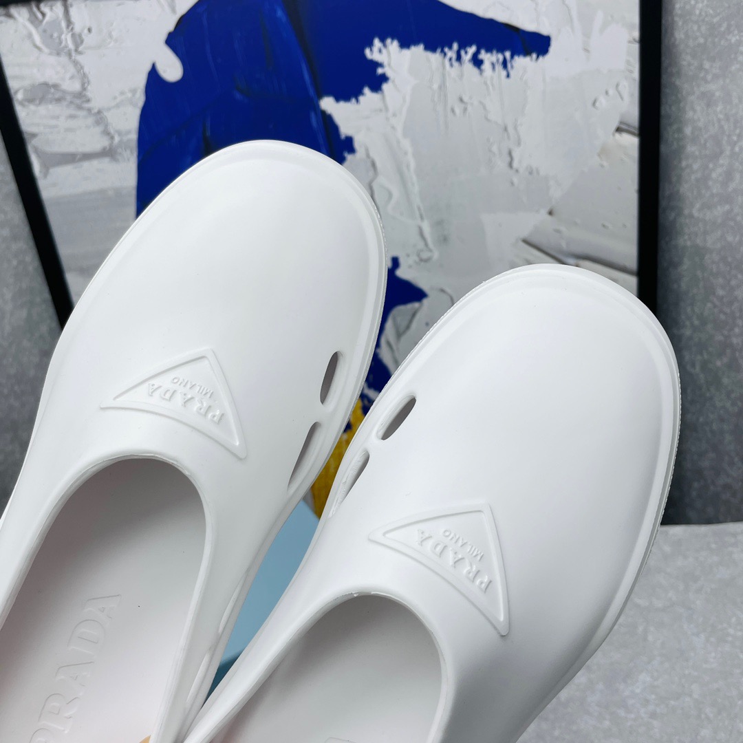 Prada Foam Rubber Slippers Size 35-45 Black/White