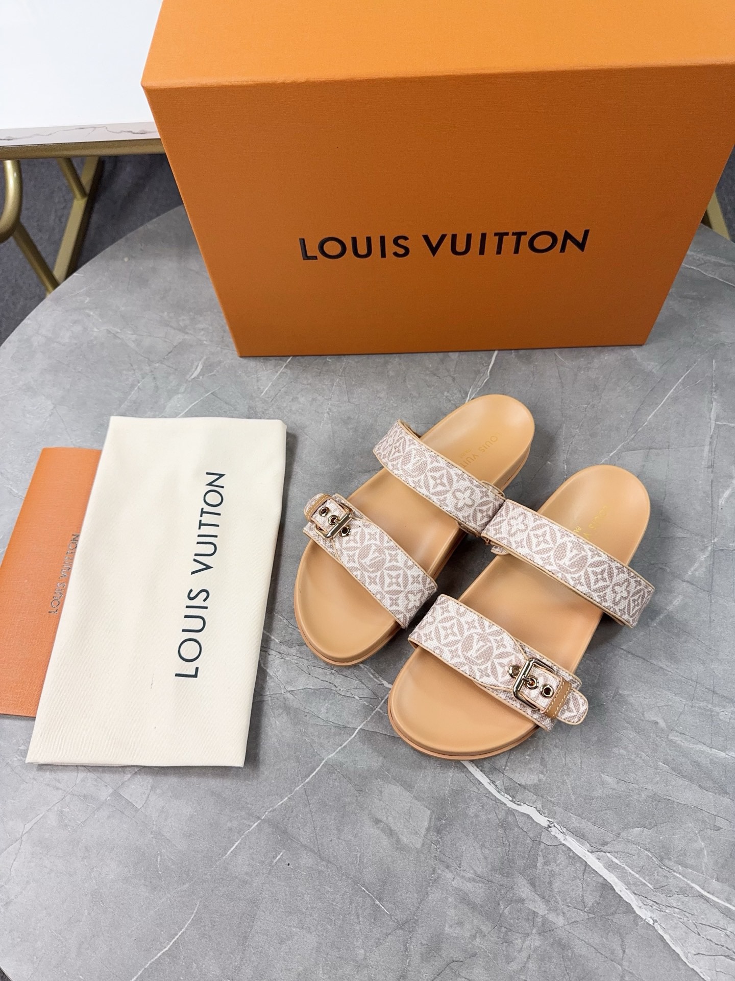 Louis Vuitton Pool Pillow Flat Comfort Slippers Size 36-46
