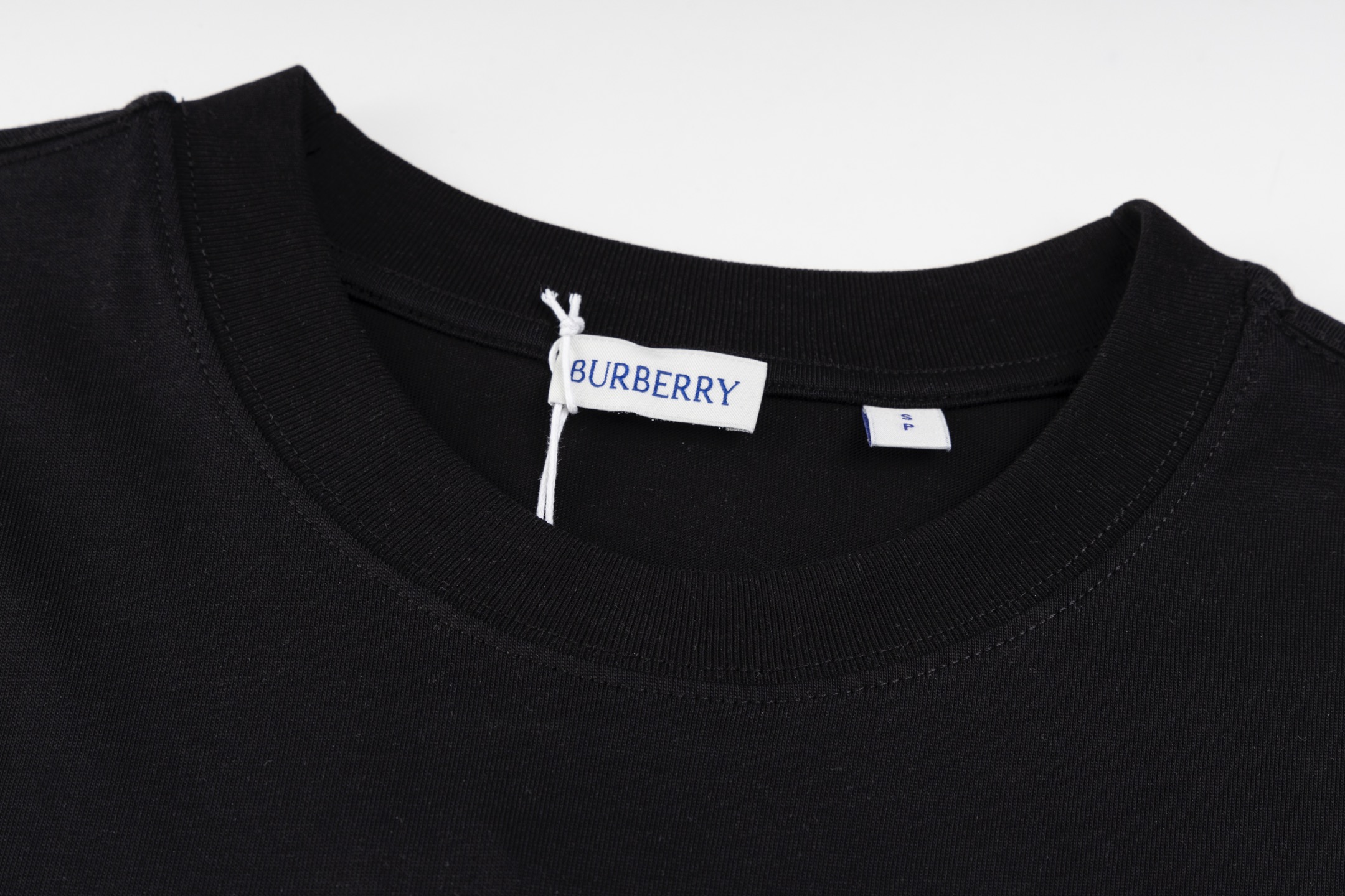 Burberry Cotton T Shirt  Embroider Size XS-L
