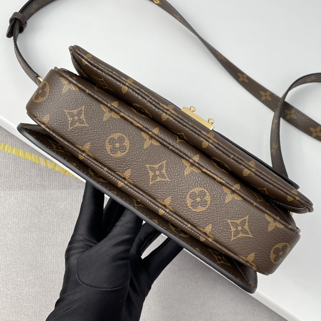 Louis Vuitton M44875 M44876 Pochette Métis Women Bags Size 25*19*7cm