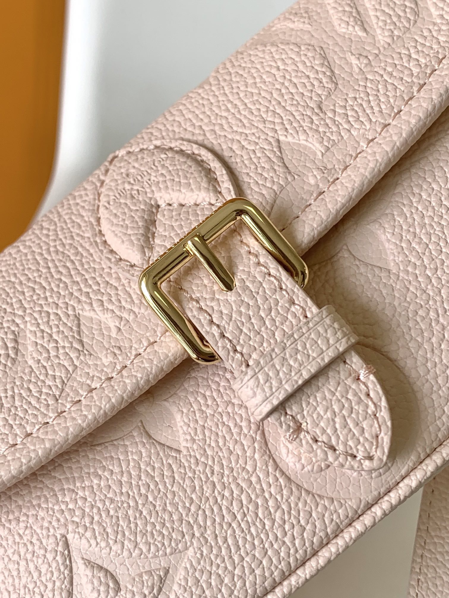 Louis Vuitton M83566 Nano Diane Women Shoulder Bags Size 19*10.5*6cm