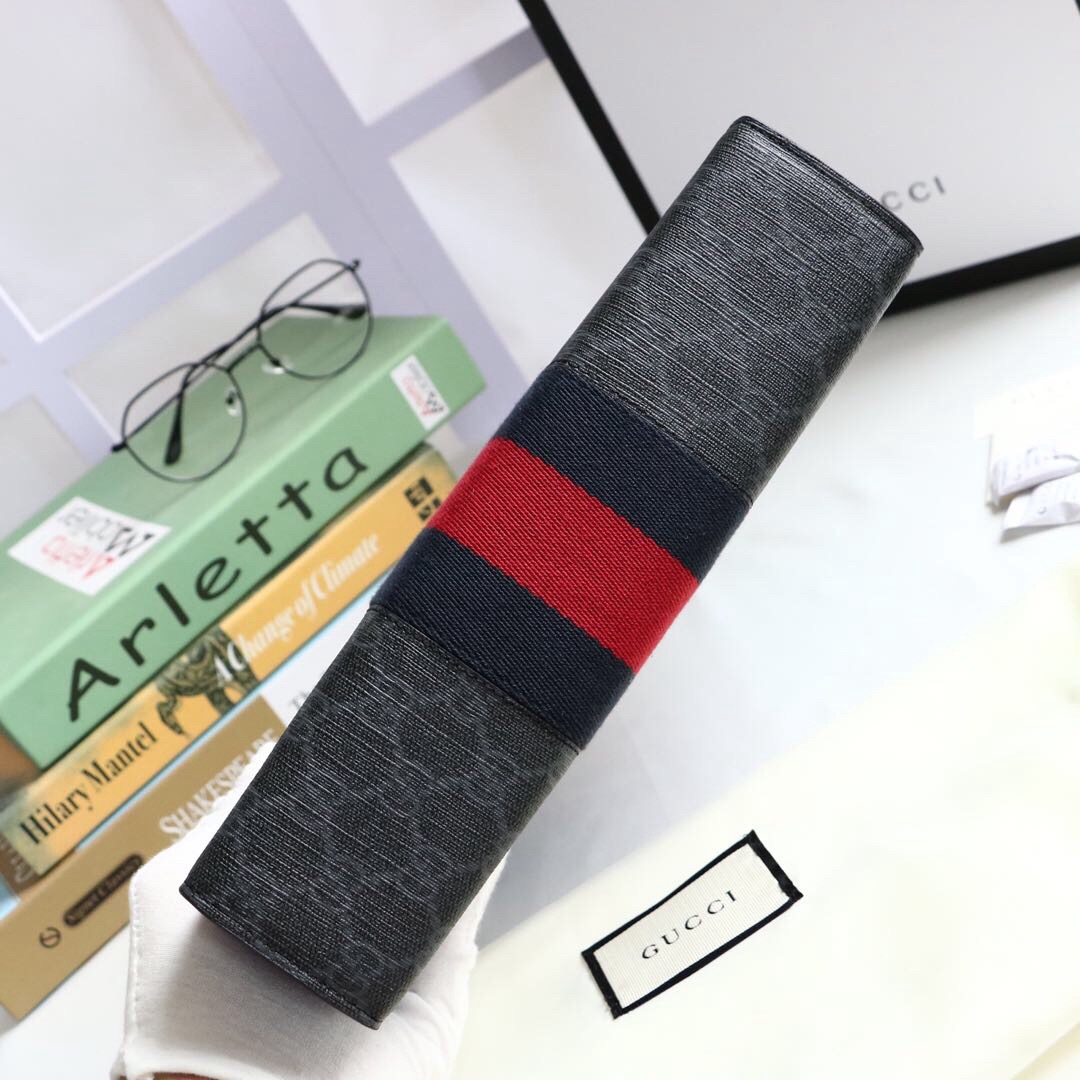 Gucci New GG Supreme Pouch Size 26*20*6cm Style 475316