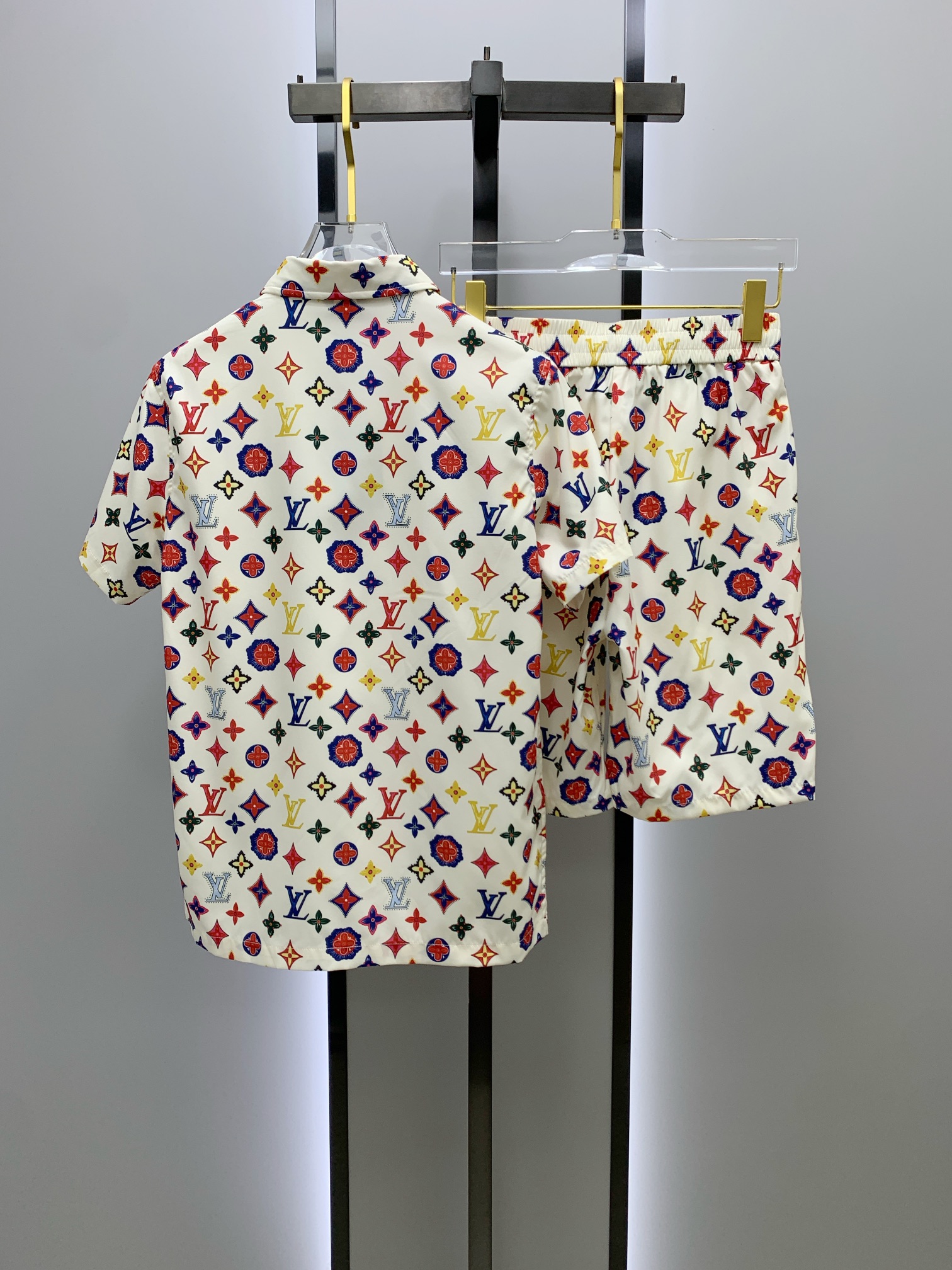 Louis Vuitton Sommeranzug Size M-XXL