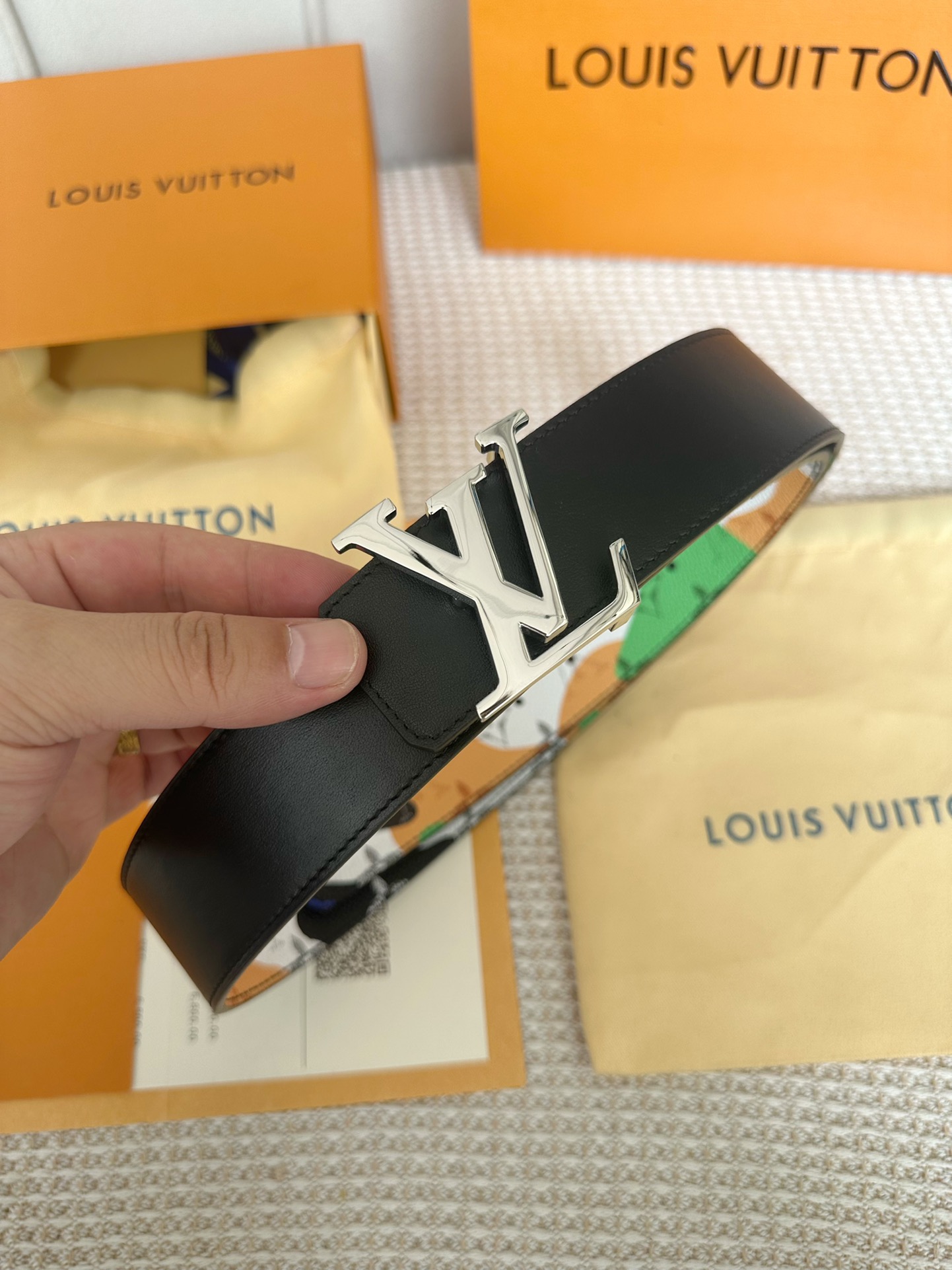 Louis Vuitton Men Belt Width 4cm
