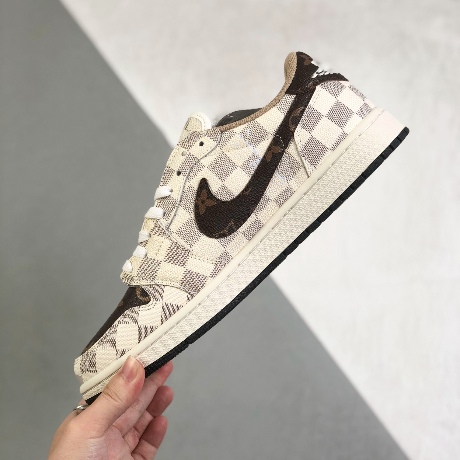 Nike Air Jordan 1 Low Top Sneakers Shoes Gr. 36-46