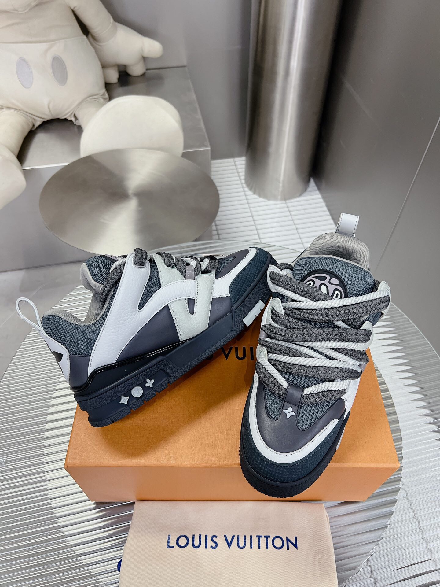 Louis Vuitton LV Skate Sneaker Size 40-46