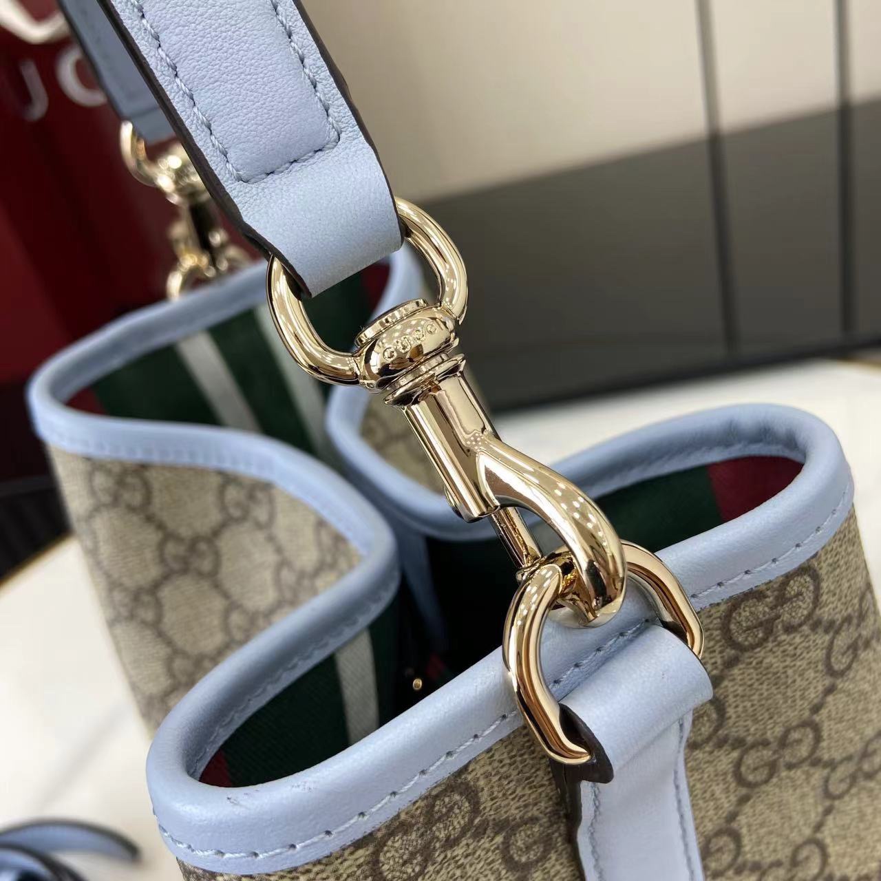 Gucci GG Emblem Women Shoulder Bags Size 20*18*11cm