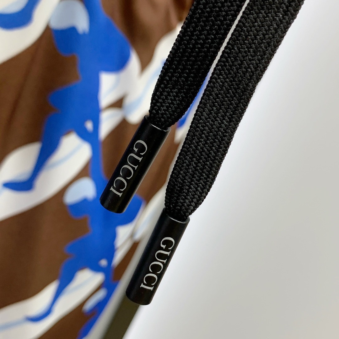 Gucci Sommeranzug Size M-XXL