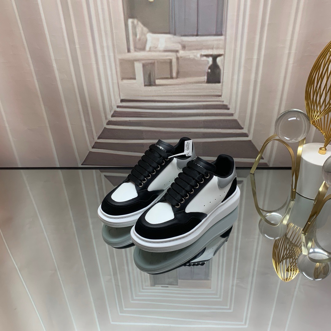 Alexander McQueen Oversized Sneaker size 36-46