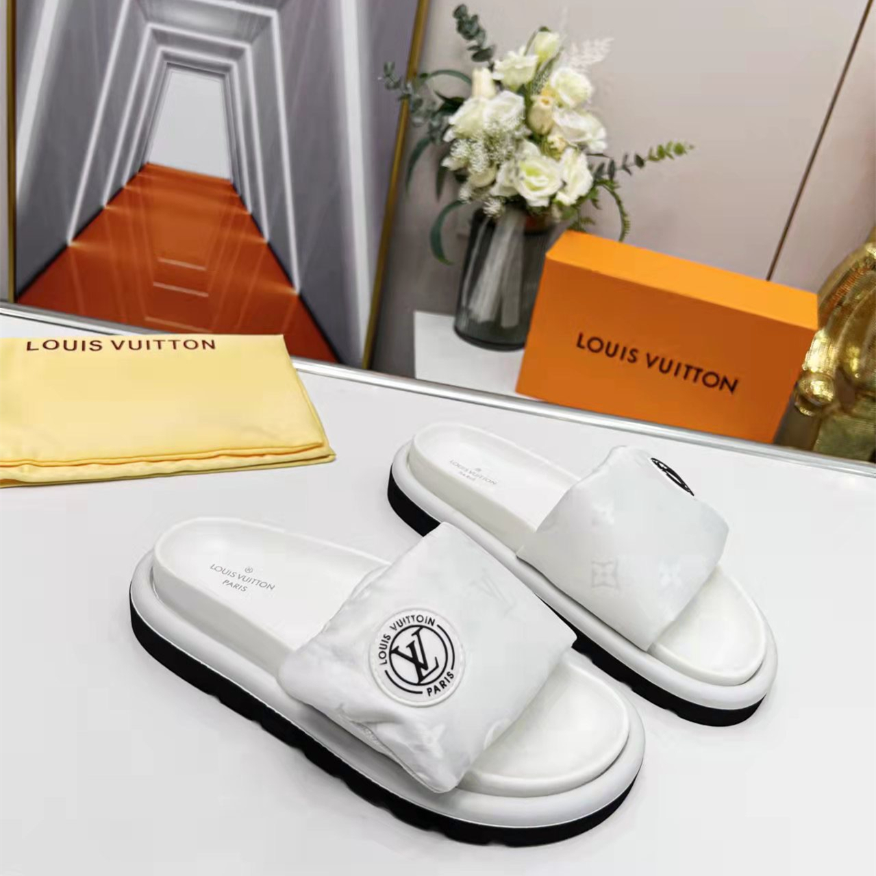 Louis Vuitton Pool Pillow Flat Comfort Slippers Size 36-41