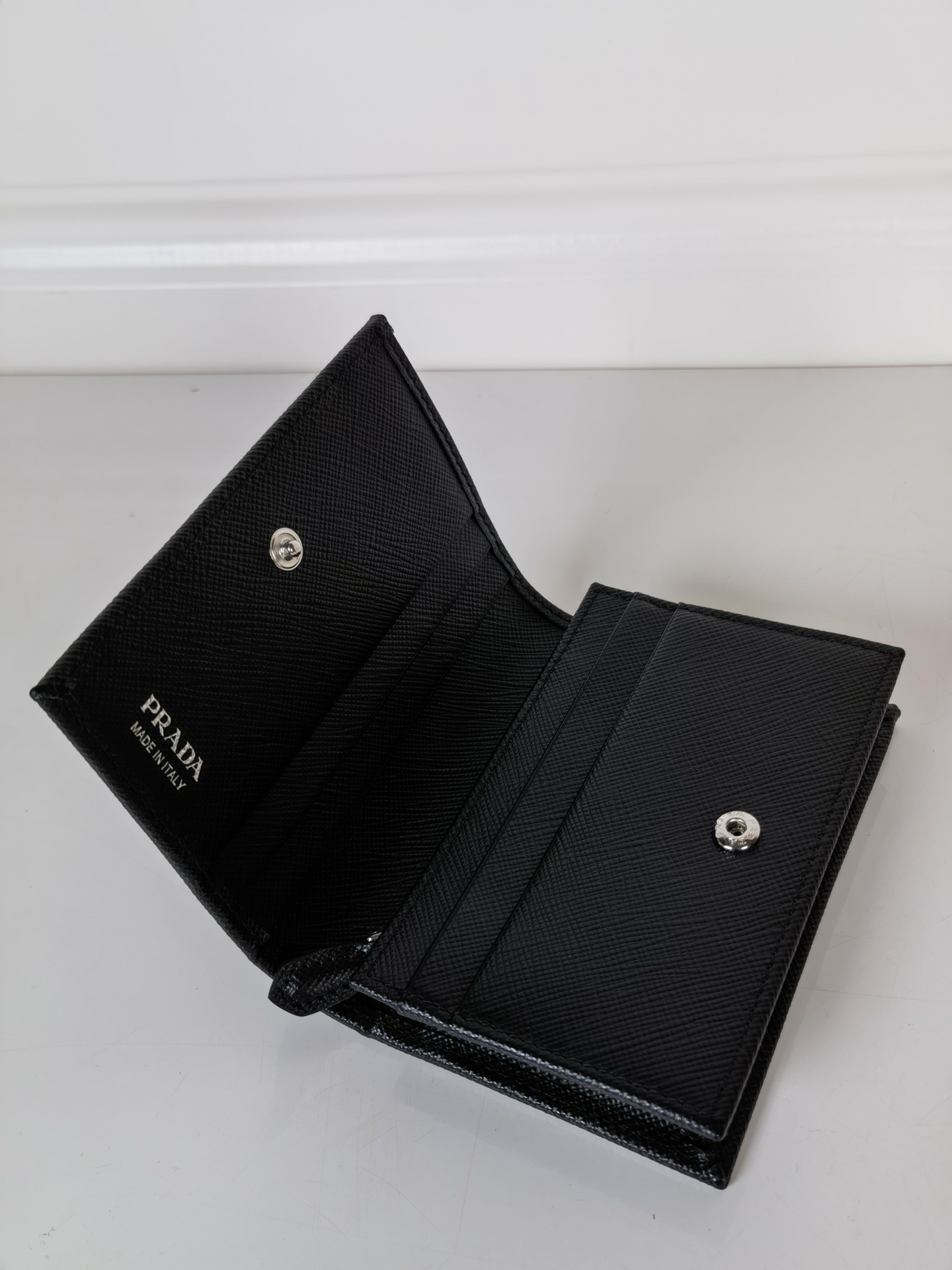 Prada Card Holder Size 11*8cm