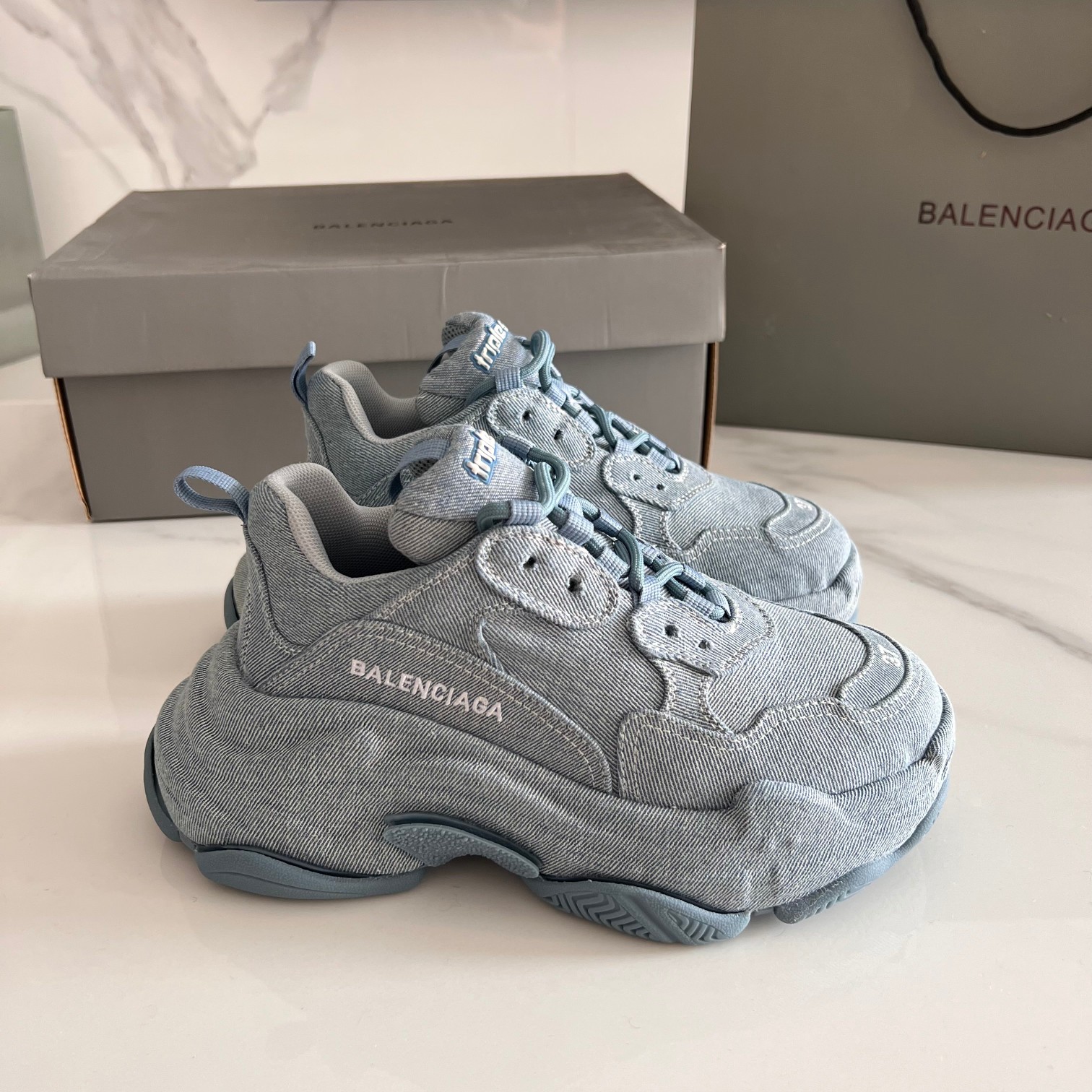 Balenciaga 2023 New Triple S Sneaker Unisex Size 35-45