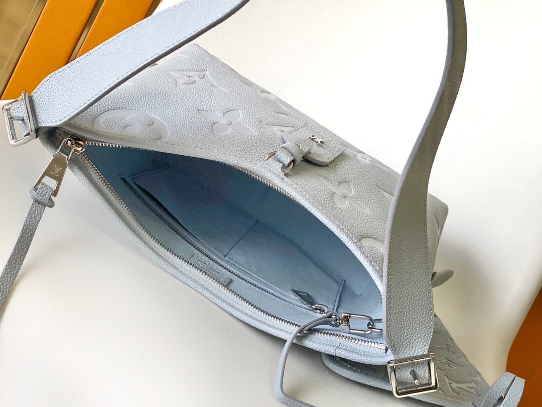 Louis Vuitton M46673 CarryAll Women Bags Size 29*24*12cm