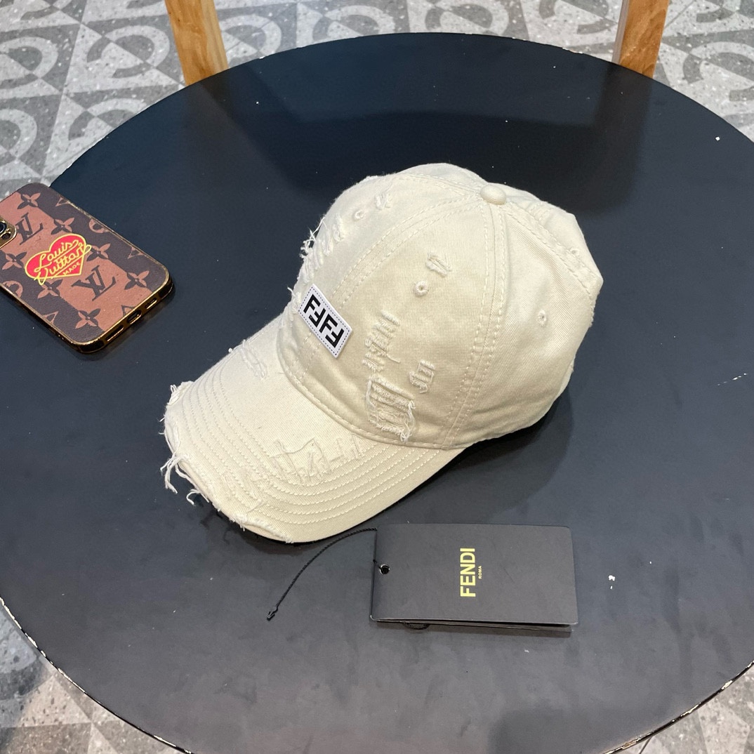 Fendi Baseball Cap