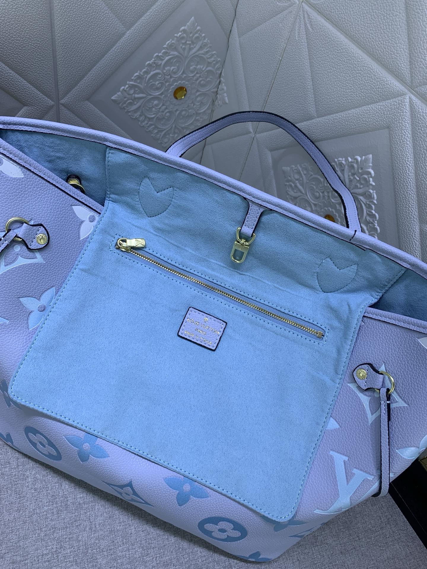 Louis Vuitton Shopping Bags 32*29*17cm