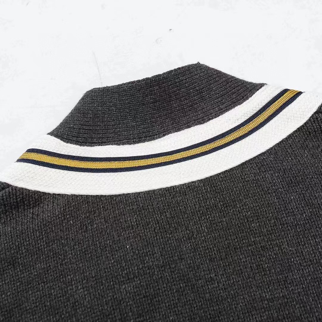 Gucci Unisex Knitwear Sweatshirt Jacket Size S-L