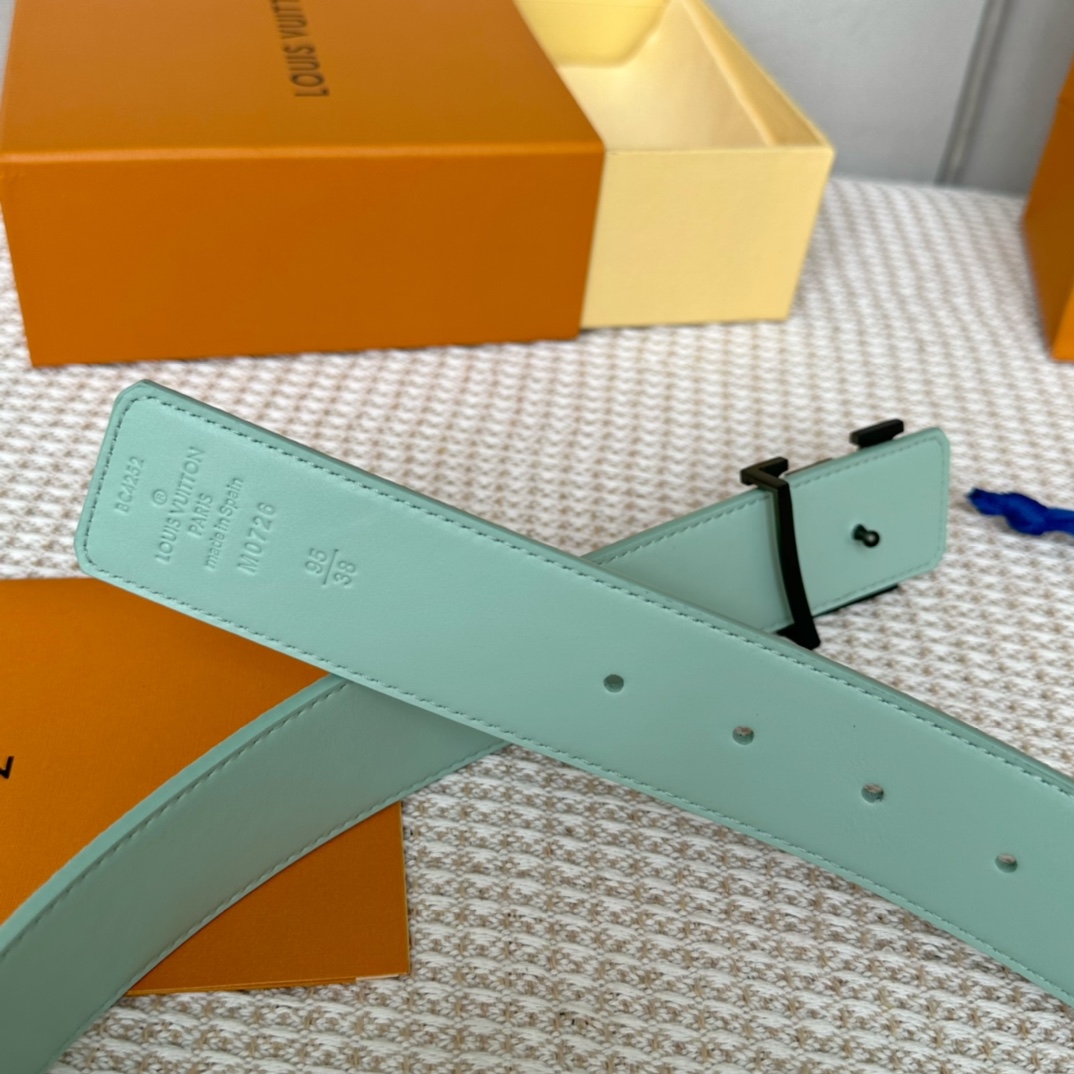 Louis Vuitton Men Belt Width 4cm