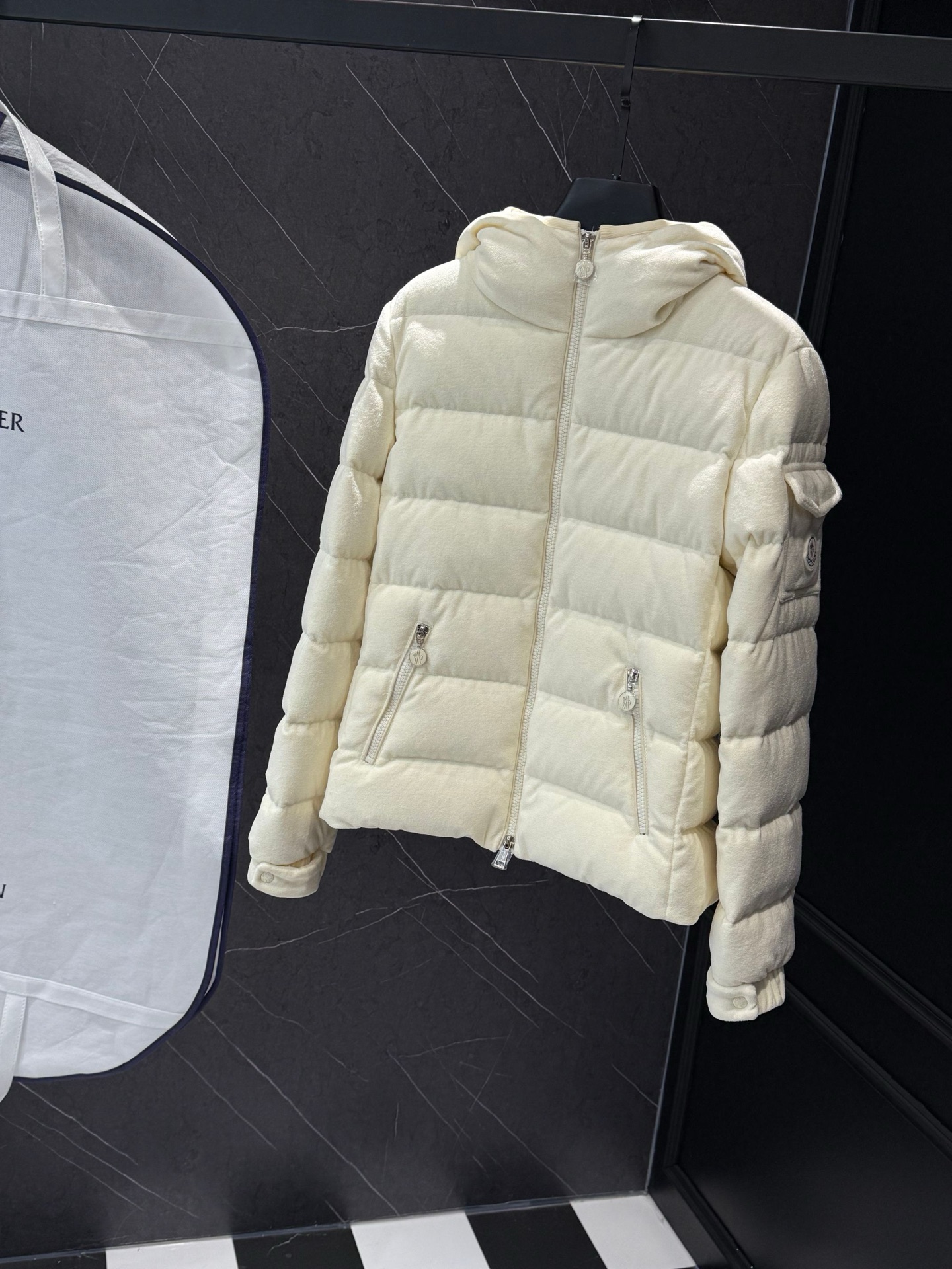 Moncler 25ss YVOIRE Women Down Jacket Size 1-4