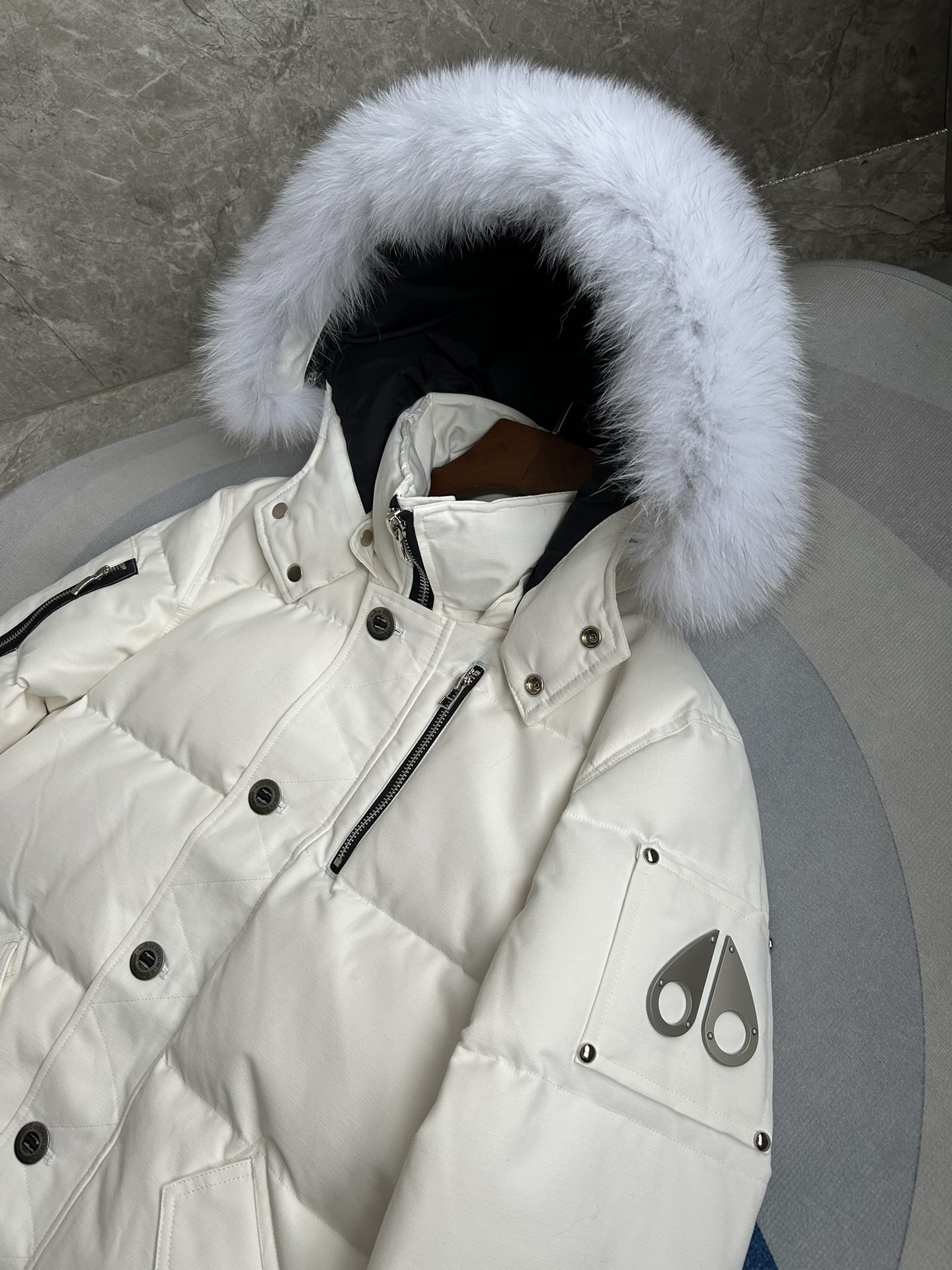 Moose Knuckles 06 Men Winter Jacket Size S-XXL White