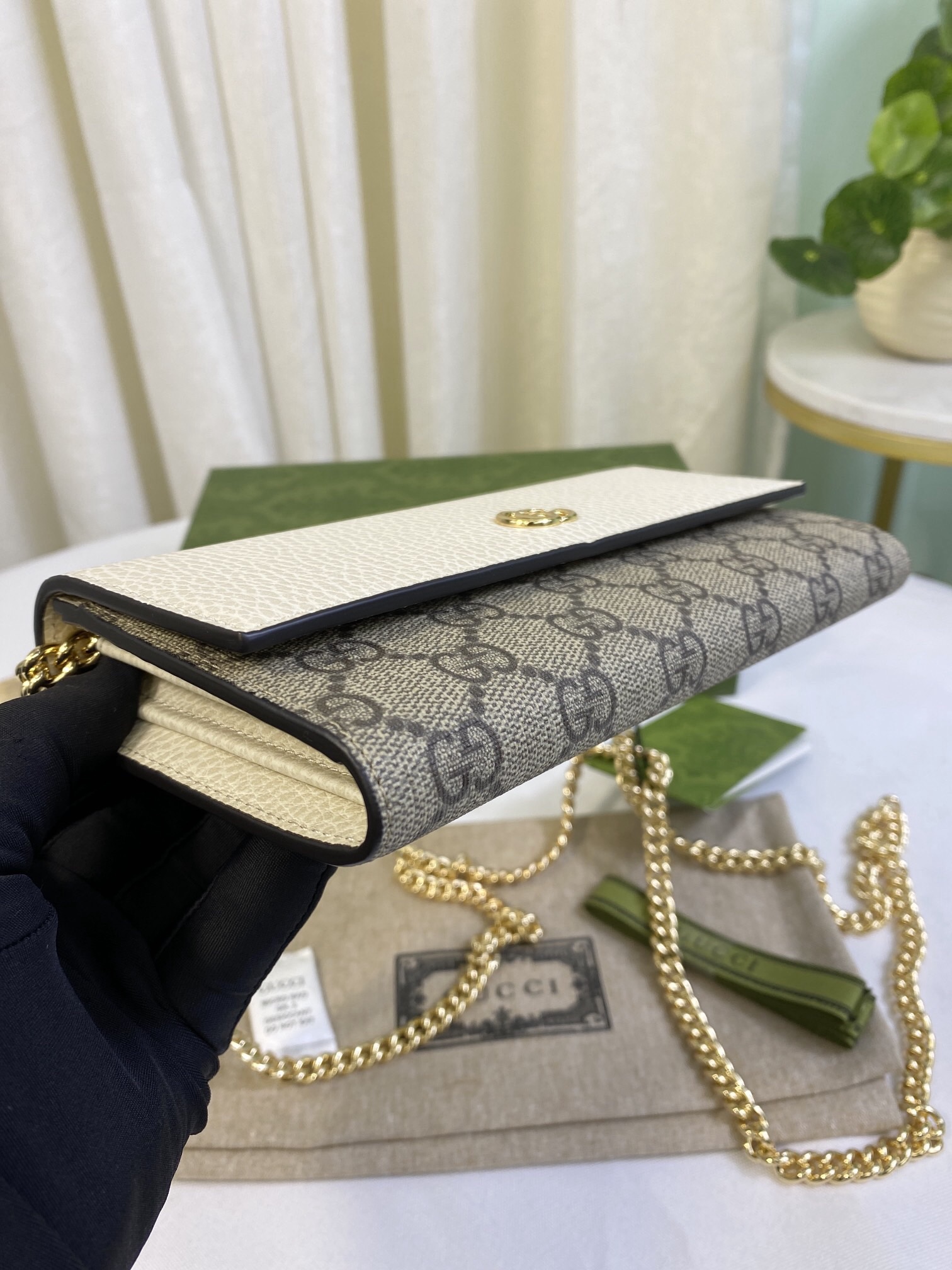 Gucci Chain Shoulder Bags Size 19*10*3cm