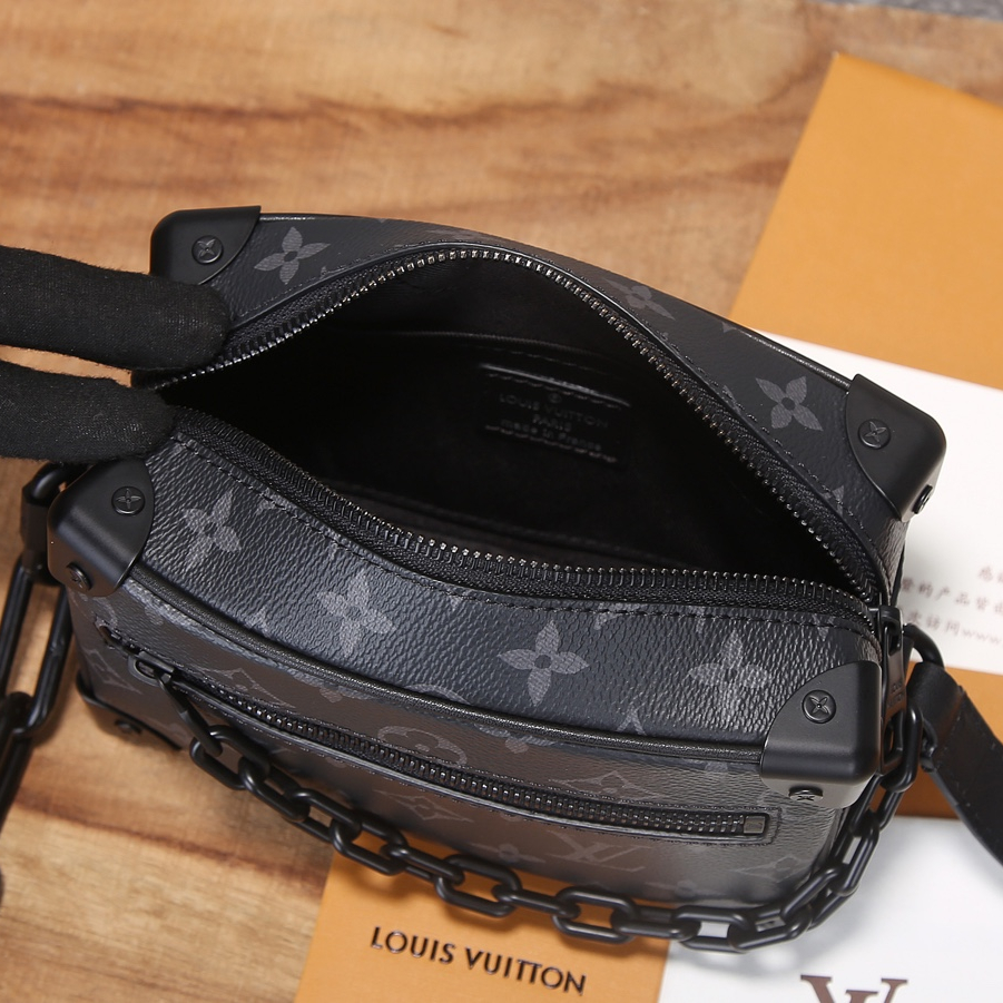 Louis Vuitton M44735 Soft Trunk Men Bags Size 18.5*13*8cm