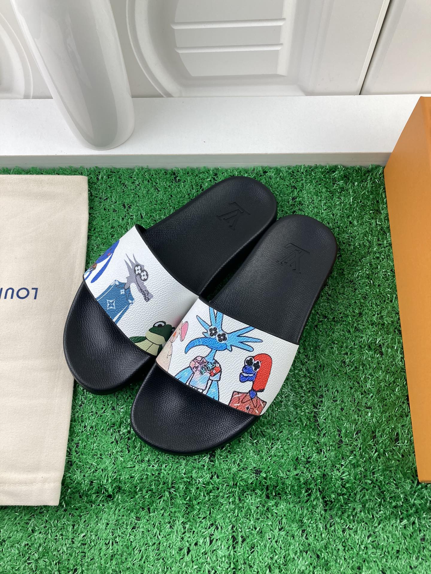 Louis Vuitton 2024ss Candy Series Slippers Size 36-45