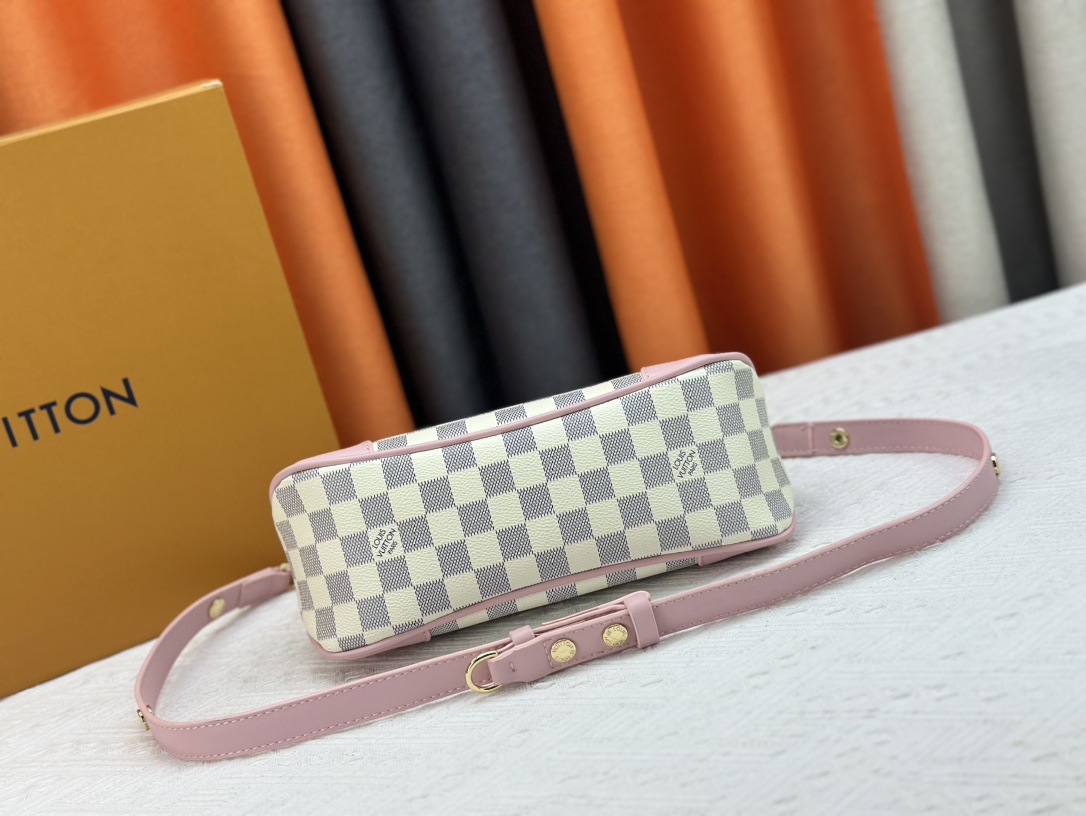 Louis Vuitton Odeon Monogram Women Bags Size 27*16*10cm