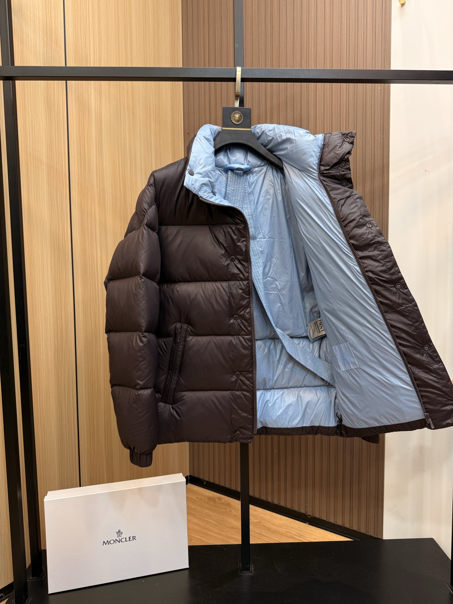 Moncler 25ss Derovx Unisex Winter Jacket Size 1-5