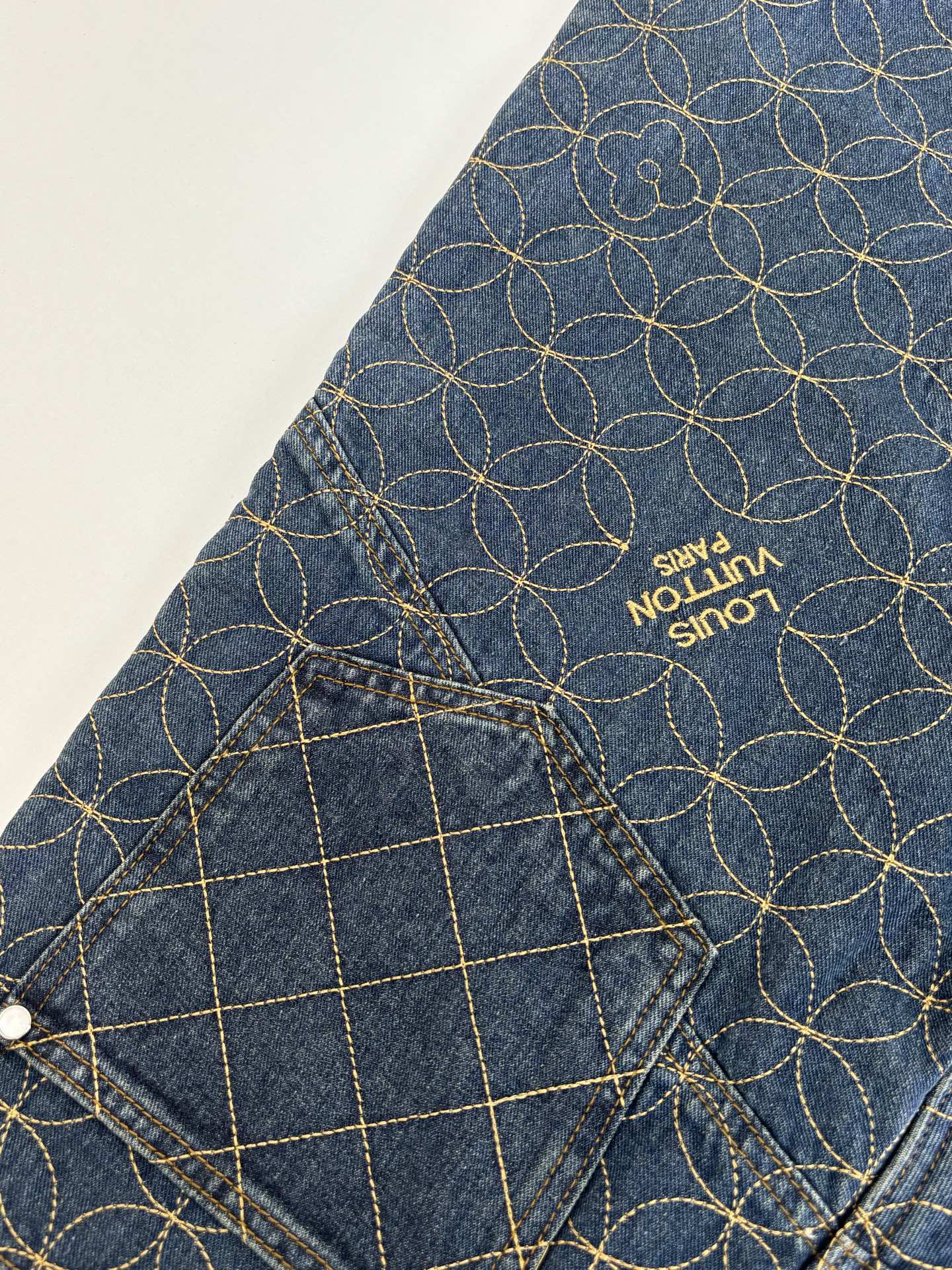 Louis Vuitton Unisex Jeans Size S-XL