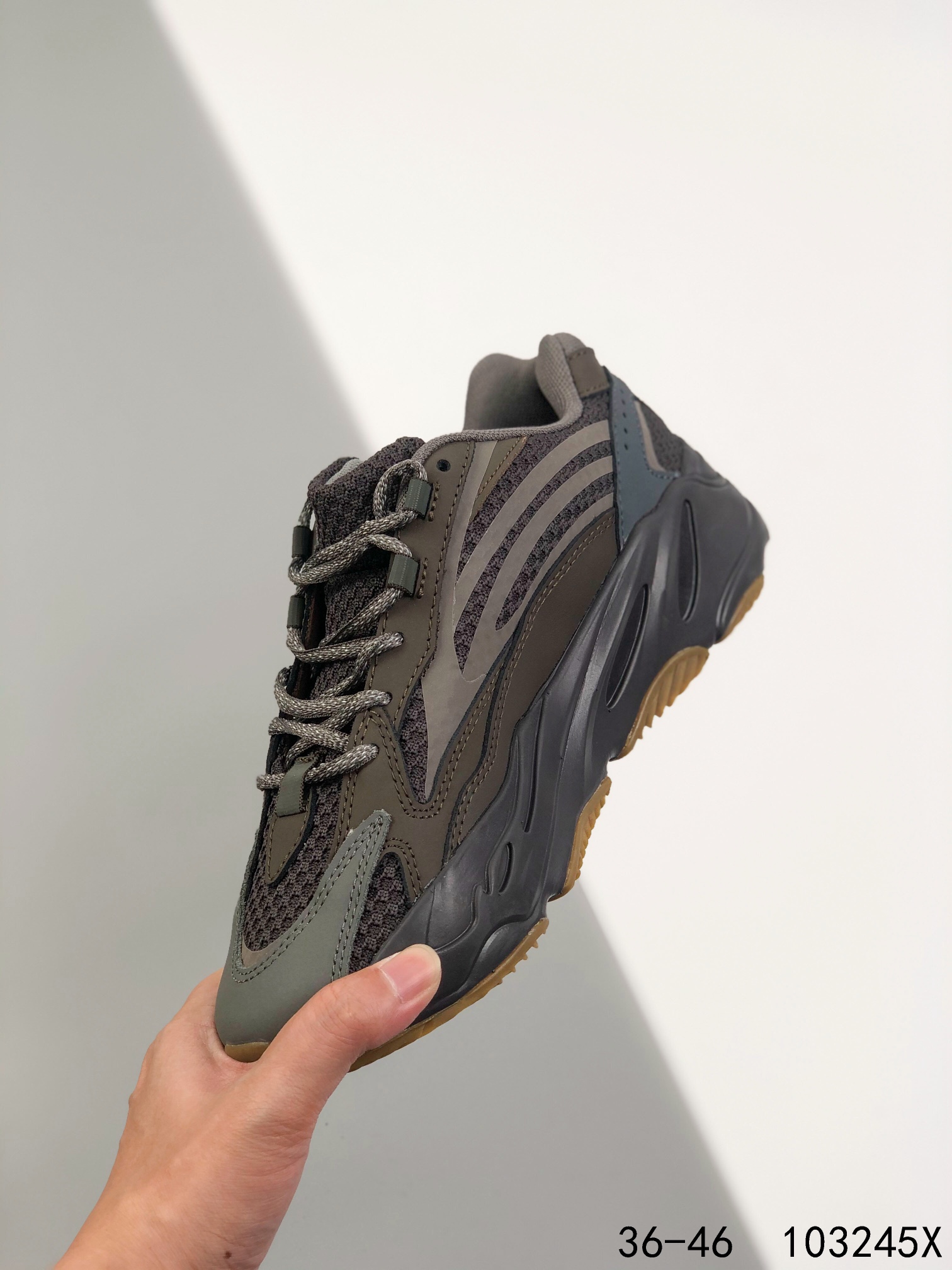 Yeezy Boost 700 V1 Sun Mens/Women's Sneakers Shoes 36 - 45