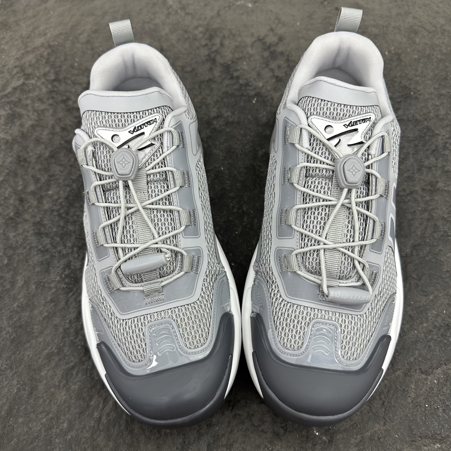 Louis Vuitton LV Runner Tatic Sneaker Size 38-46