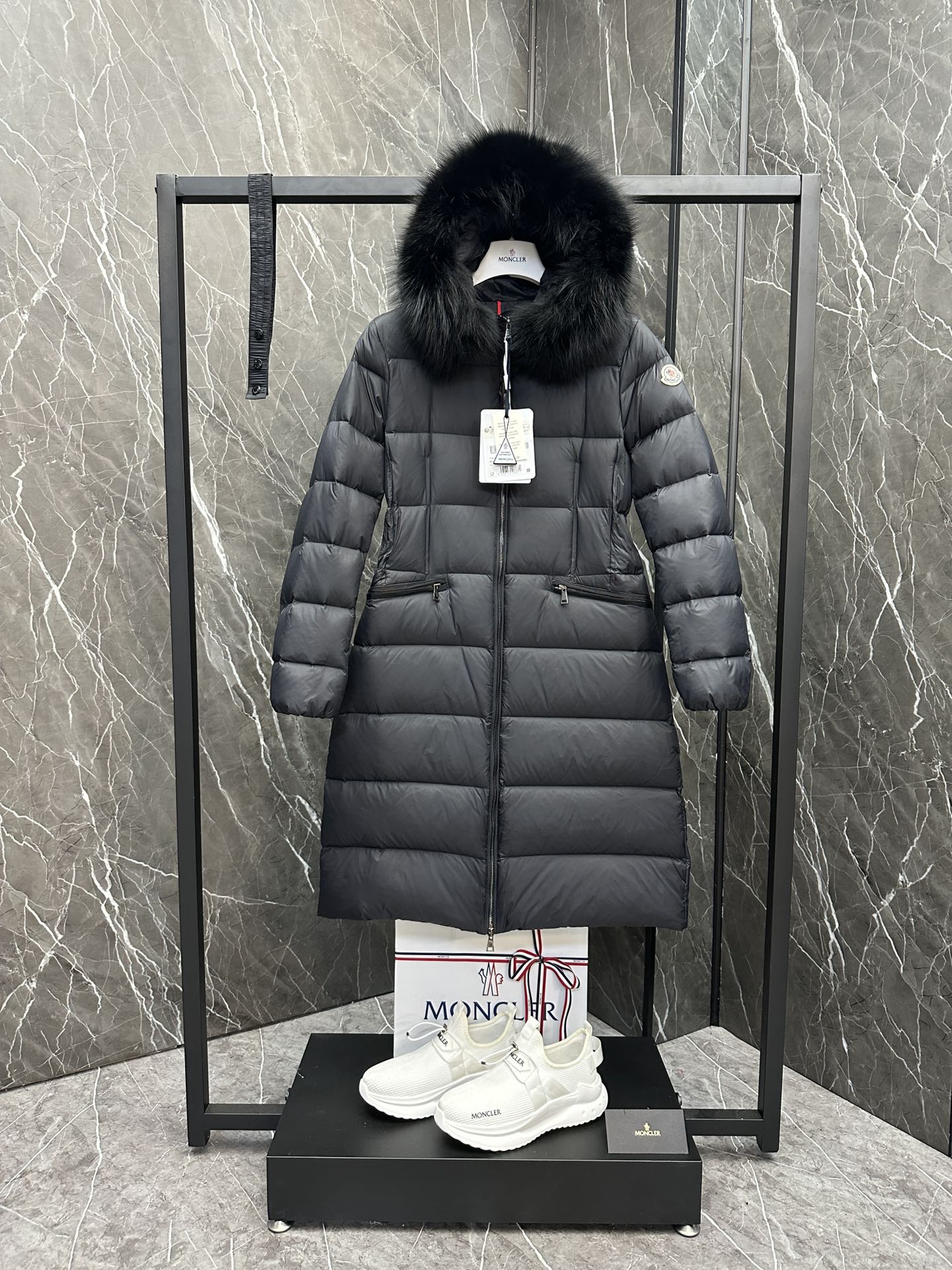 Moncler Boed Long Women Down Jacket Size S-XL