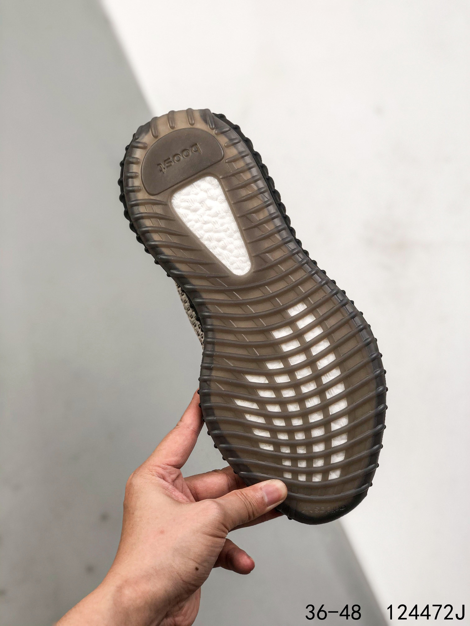 Yeezy 350 Boost 350 V2 Mens/Women Sneakers Shoes Dark Brown2 36 - 45