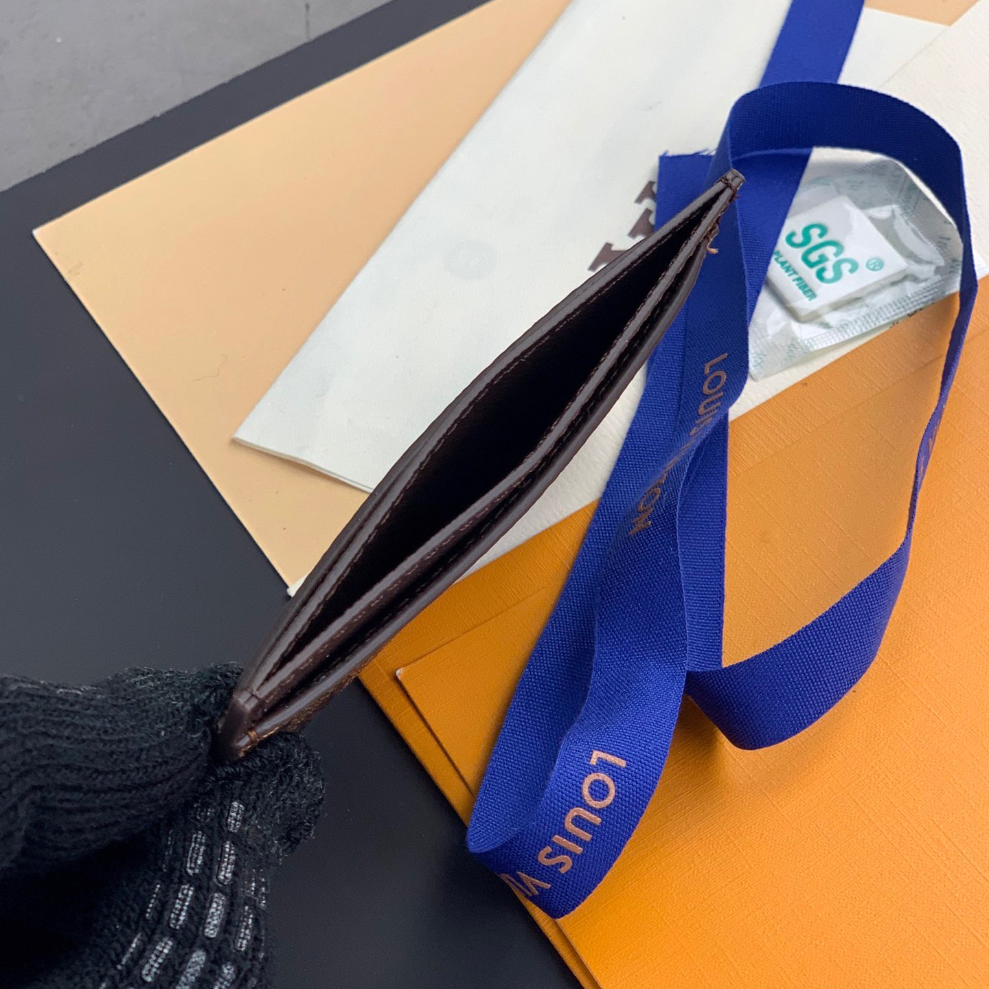 Louis Vuitton Card Holder Size 11*7*0.5cm M60703 M61733 M81022 M69171 N61722 M69161