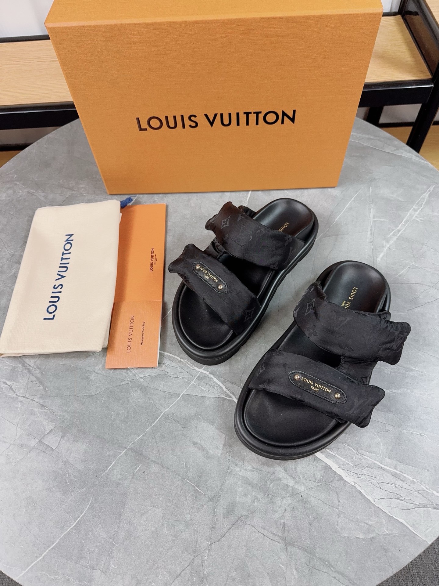 Louis Vuitton Pool Pillow Flat Comfort Slippers Size 36-46