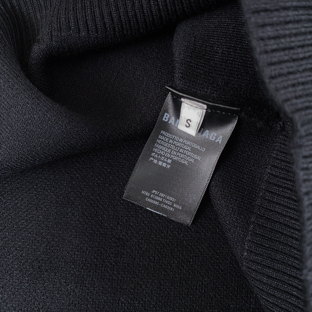 Balenciaga Unisex Sweatshirt Size S-L