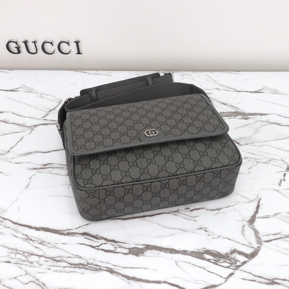 Gucci Ophidia Shoulder Bags Size 28*22*8cm