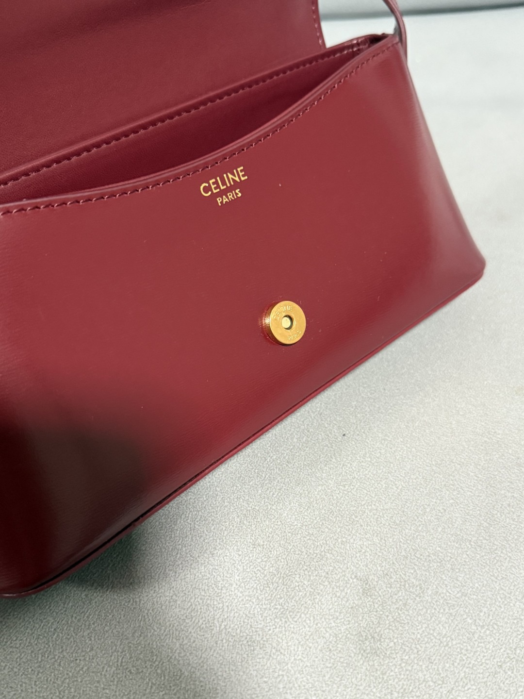 Celine 25ss Lulu Shoulder Bags Size 24*11.5*8cm